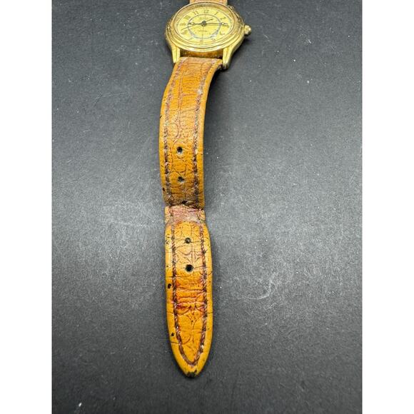Vintage Fossil Collection Quartz Retro-Age Watch Gold Tone Brown Leather Strap main image 15